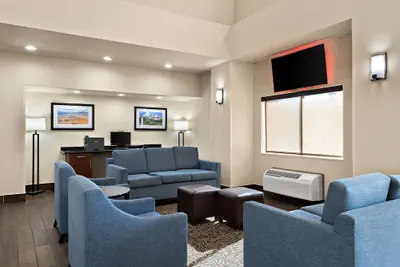 Photo 4 - Comfort Suites University Las Cruces