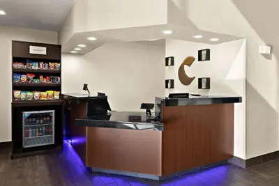 Photo 5 - Comfort Suites University Las Cruces