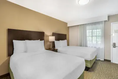 Photo 4 - Best Western Fort Lee