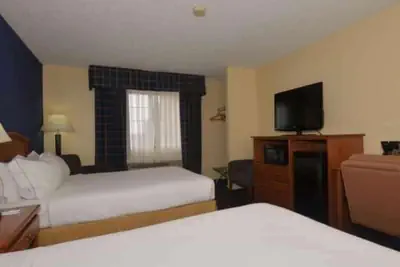 Photo 5 - Ramada by Wyndham Santa Fe