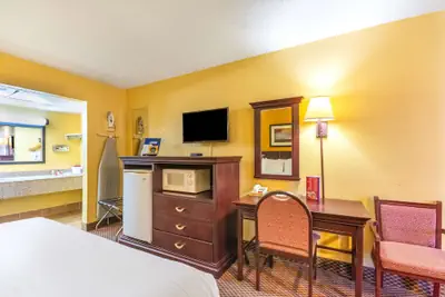 Photo 5 - Americas Best Value Inn Elk City