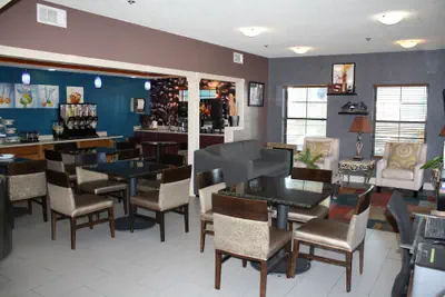 Photo 5 - Executive Inn and Suites Wichita Falls