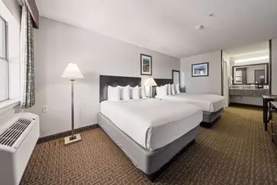Photo 5 - Days Inn by Wyndham Round Rock