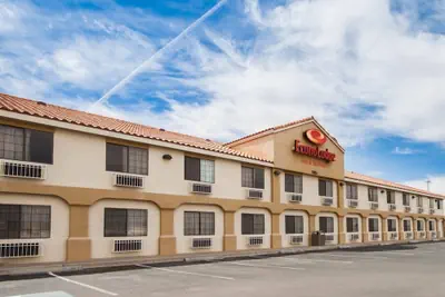 Photo 2 - Econo Lodge Inn & Suites El Paso West