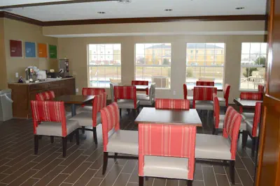 Photo 3 - Comfort Suites New Braunfels - San Antonio Area