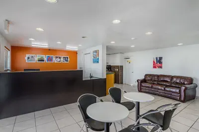 Photo 5 - Motel 6 San Marcos, TX - North