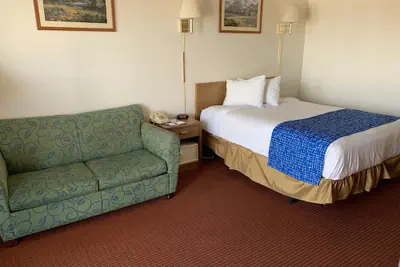 Photo 5 - Travelodge by Wyndham Cedar City