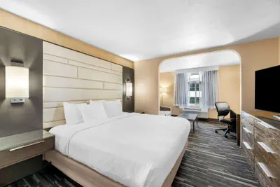 Photo 2 - Best Western Plus Abbey Inn