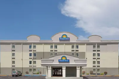 Photo 2 - Days Inn by Wyndham Wilkes Barre