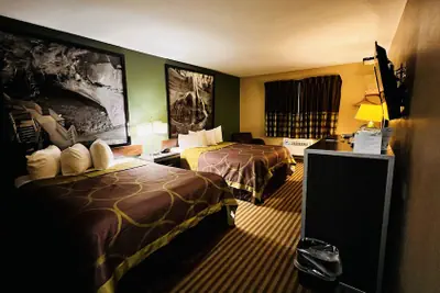 Photo 2 - Super 8 by Wyndham Fremont NE