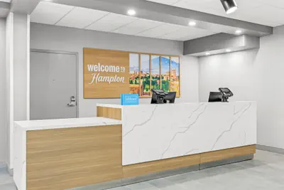 Photo 3 - Hampton Inn Akron-Fairlawn