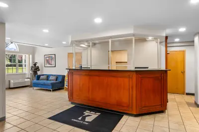 Photo 3 - Knights Inn Allentown