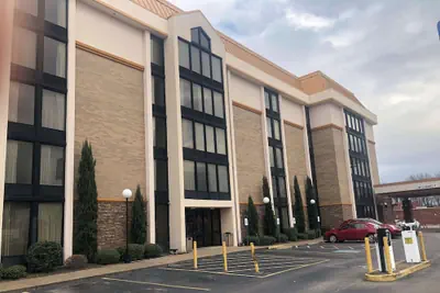 Photo 2 - AmericInn by Wyndham Memphis East