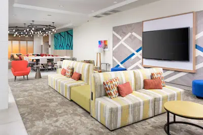 Photo 4 - Hilton Garden Inn Knoxville Papermill Drive