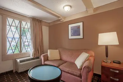 Photo 5 - Knights Inn Greensburg