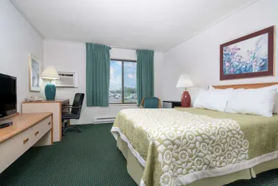 Photo 3 - Days Inn by Wyndham St Cloud