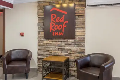 Photo 3 - Red Roof Inn Binghamton North