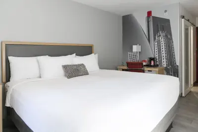 Photo 5 - Hotel Saint Clair- Magnificent Mile