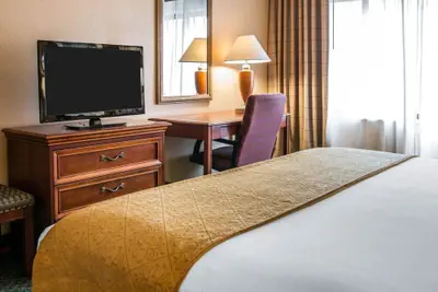 Photo 5 - Quality Inn Southfield - Detroit