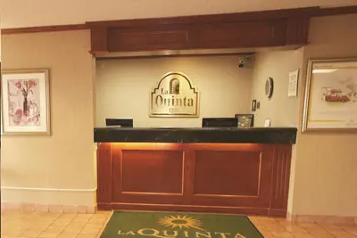 Photo 5 - La Quinta Inn by Wyndham Detroit Southgate
