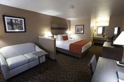 Photo 5 - Hawthorn Suites by Wyndham Napa Valley