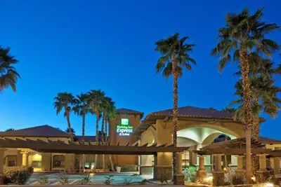 Photo 2 - Holiday Inn Express & Suites Rancho Mirage - Palm Spgs Area by IHG