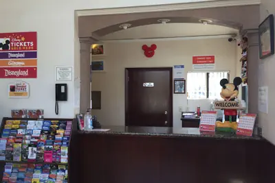 Photo 3 - Anaheim Discovery Inn & Suites