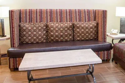 Photo 4 - Comfort Inn Shreveport I-49