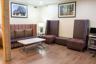 Photo 3 - Comfort Inn Shreveport I-49