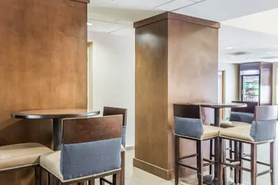 Photo 5 - Comfort Suites at Isle Of Palms Connector