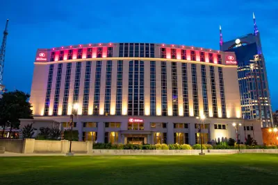 Photo 2 - Hilton Nashville Downtown