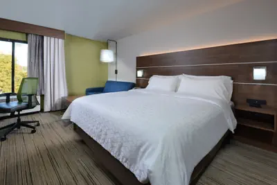 Photo 3 - Holiday Inn Express Durham by IHG