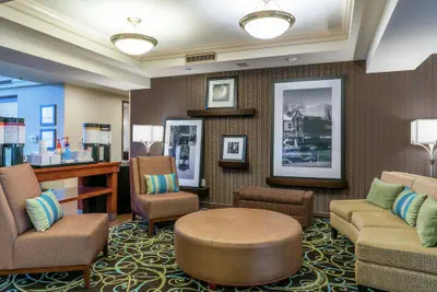 Photo 3 - Hampton Inn & Suites Valley Forge/Oaks