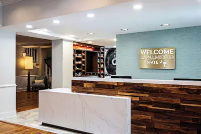 Photo 4 - Hampton Inn & Suites Charleston/West Ashley