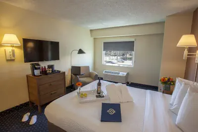 Photo 3 - Hotel Focus SFO