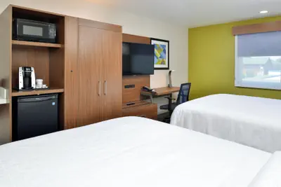 Photo 4 - Holiday Inn Express Santa Rosa North by IHG