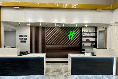 Photo 3 - Holiday Inn Kansas City Downtown by IHG
