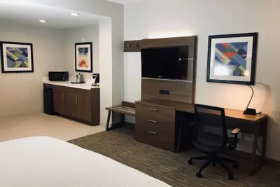 Photo 5 - Holiday Inn Express Fremont-Milpitas Central by IHG