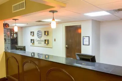 Photo 5 - Comfort Inn Hammond