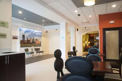 Photo 5 - Country Inn & Suites by Radisson, Nashville Airport, TN