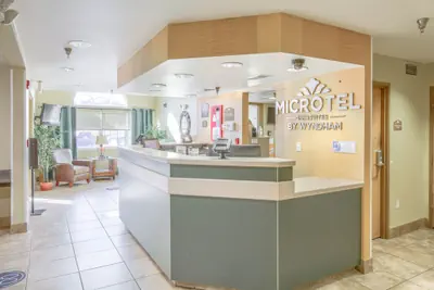 Photo 5 - Microtel Inn & Suites by Wyndham Gulf Shores