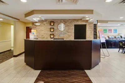 Photo 3 - Comfort Inn Mount Airy