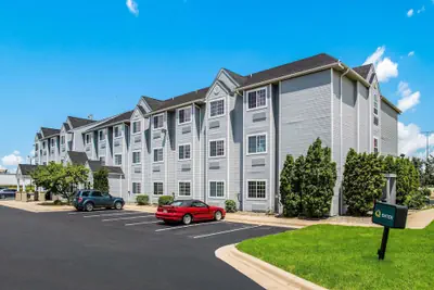 Photo 2 - Quality Inn Owatonna Near Medical Center