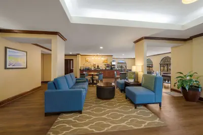 Photo 3 - Comfort Inn Fayetteville I-95