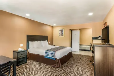 Photo 5 - Americas Best Value Inn Ukiah