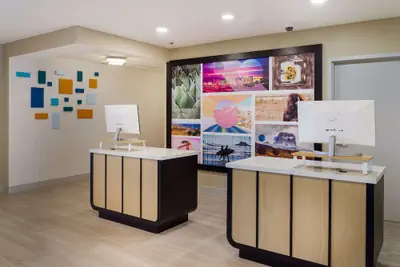 Photo 3 - Sonesta ES Suites San Francisco Airport Oyster Point Waterfront
