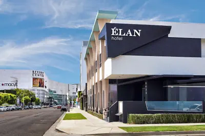 Photo 2 - Elan Hotel