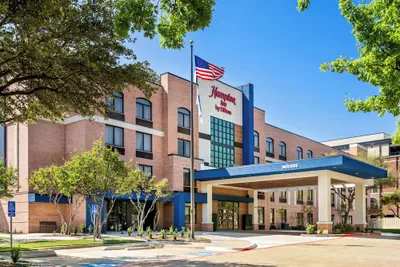 Photo 2 - Hampton Inn by Hilton Addison Dallas