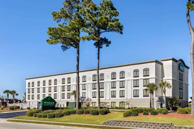 Photo 2 - Wingate by Wyndham - Wilmington