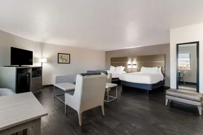 Photo 5 - Best Western Grants Inn